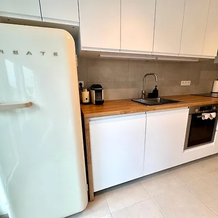 Cosy 2 Bedroom In *